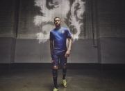 开云体育中国-宿敌新篇，湖人逆境收割凯尔特人，季后赛焦点战折射时代更迭