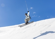 开云足球直播-红牛二队逆袭之夜，力克哈斯，勒克莱尔惊艳四座书写F1新篇章