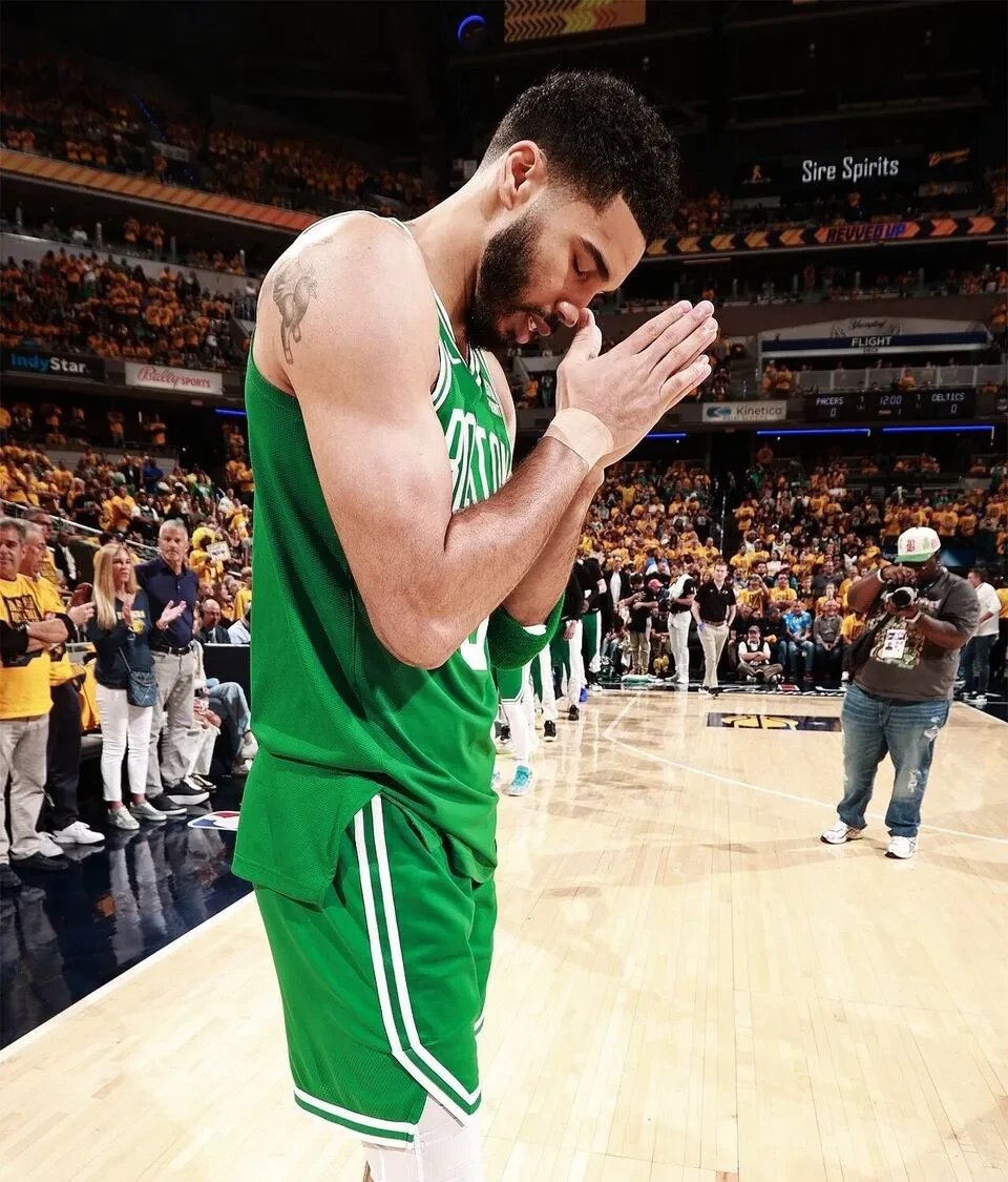 国王翻盘立陶宛男篮,塔图姆送出助攻的简单介绍 国王翻盘立陶宛男篮,塔图姆送出助攻的简单介绍