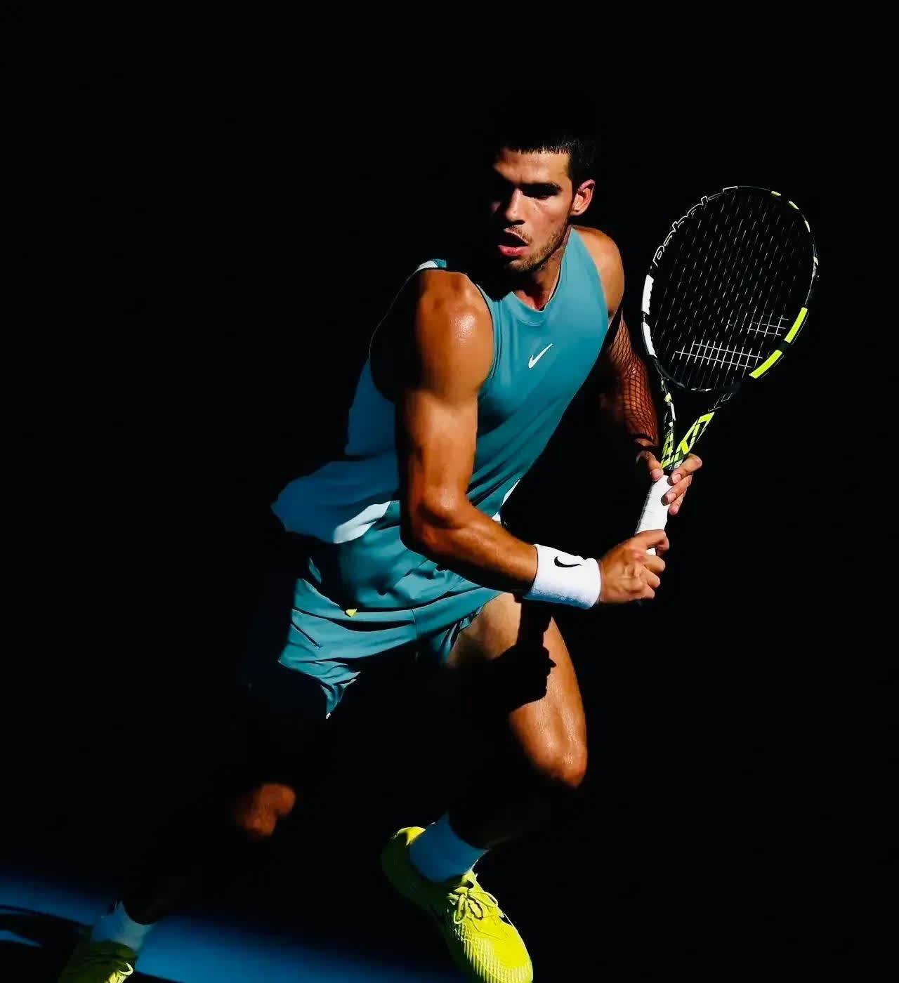 关于澳大利亚网球队碾压世界网球队,德约科维奇统治全场的信息 关于澳大利亚网球队碾压世界网球队,德约科维奇统治全场的信息