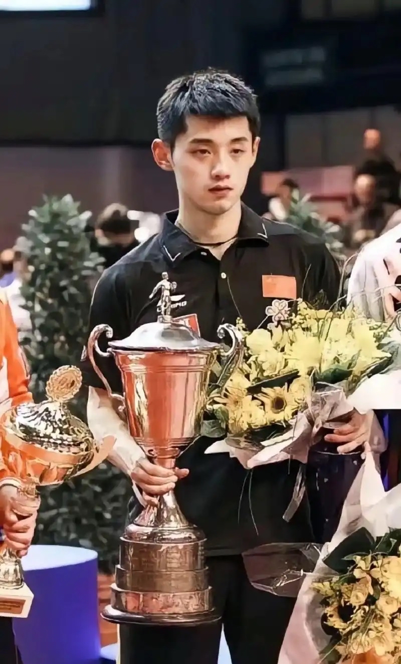 包含法国乒乓球队翻盘中国乒乓球队，张继科高光表现的词条