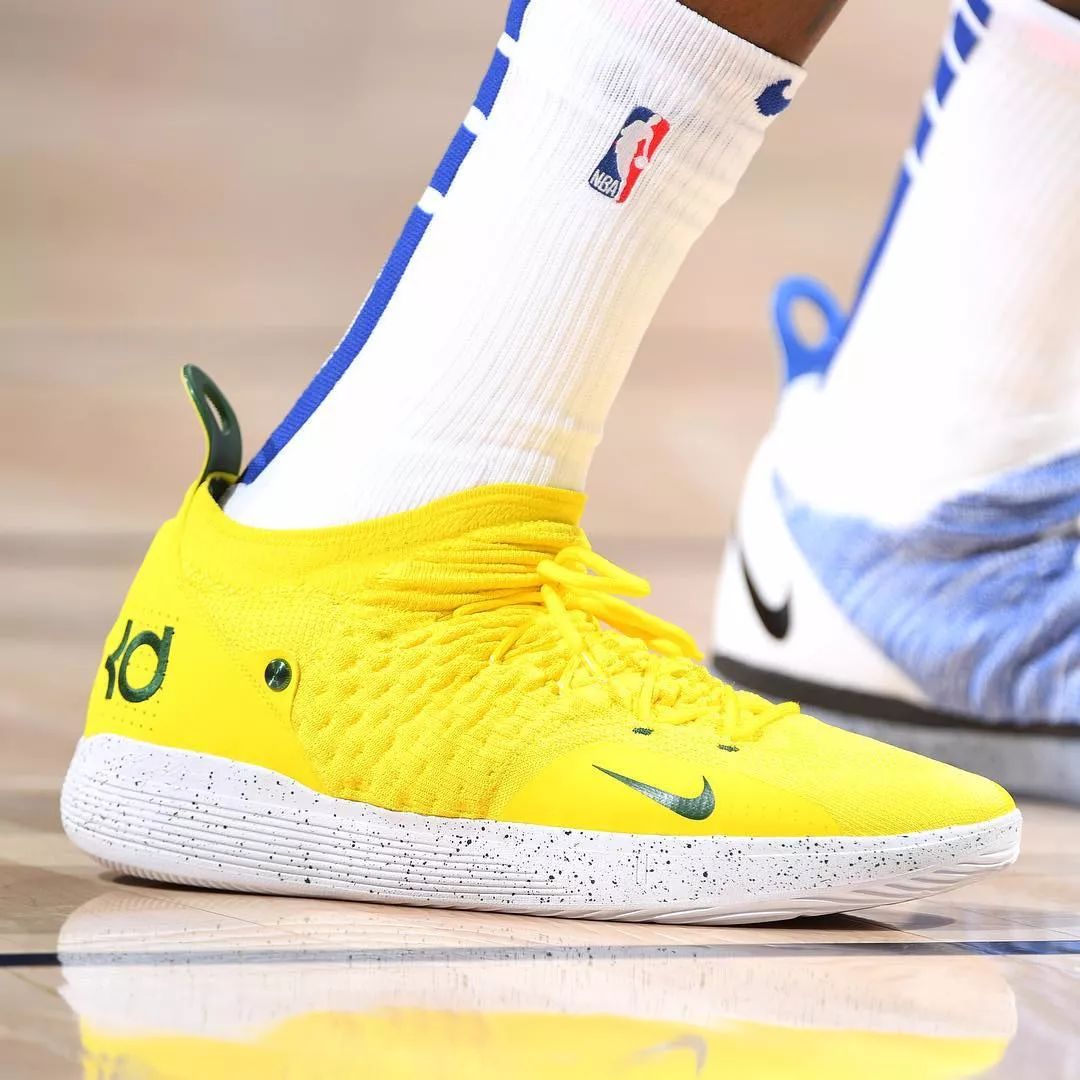 广东队哈勒尔伤愈复出,准备迎战新赛季的简单介绍 广东队哈勒尔伤愈复出,准备迎战新赛季的简单介绍