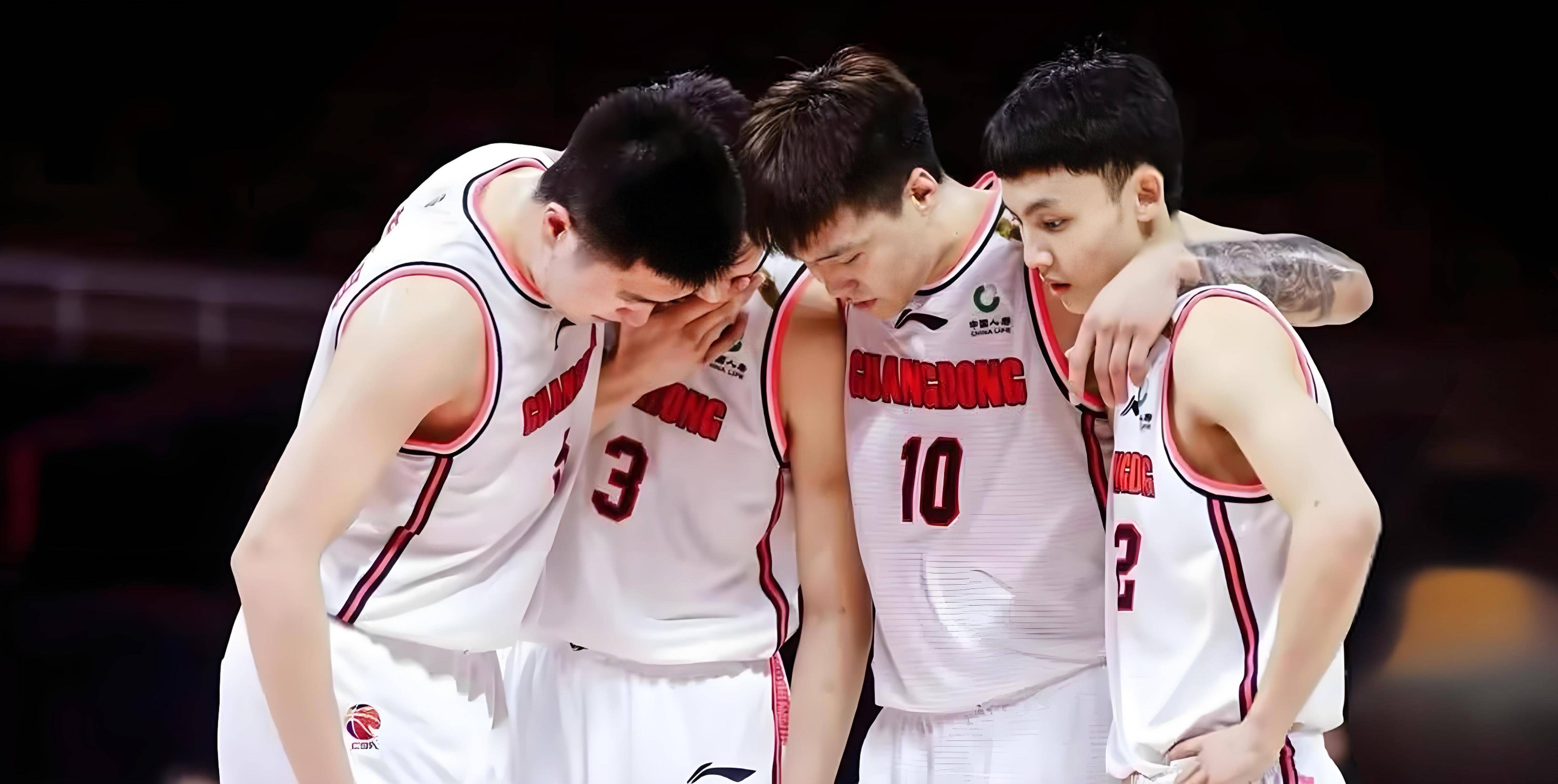 热门球队取得连胜，冲击联赛前列位置的简单介绍