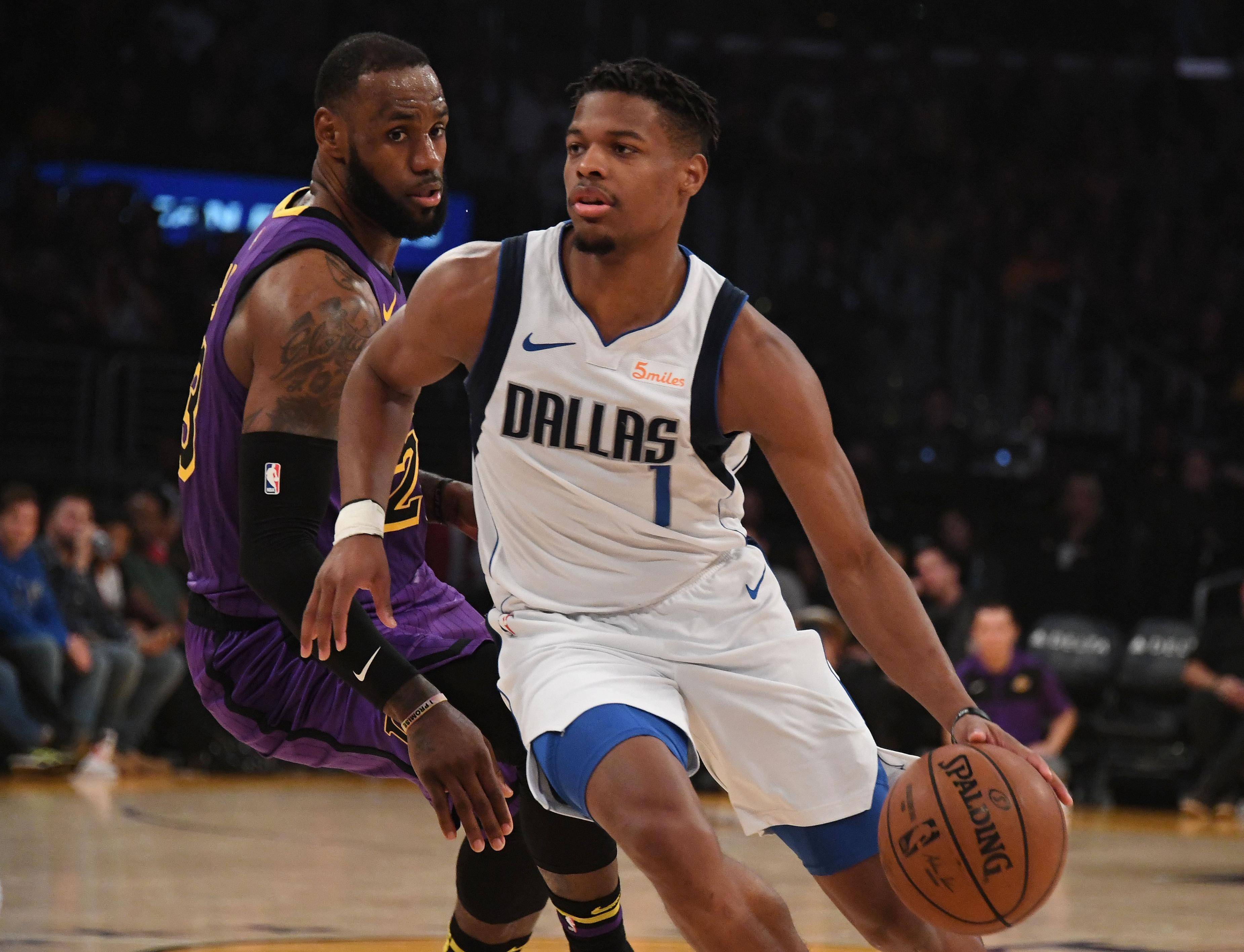 独行侠队客场大胜掘金，波尔津吉斯得分王的简单介绍