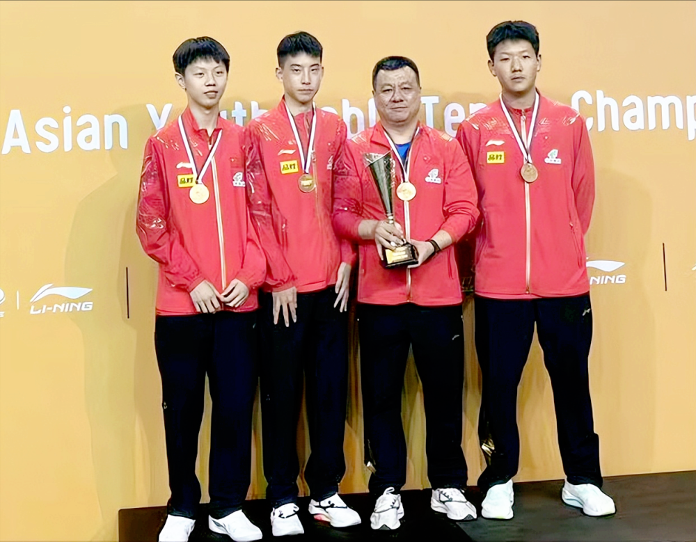 新人崭露头角，韩国团体摔跤选手包揽冠军的简单介绍