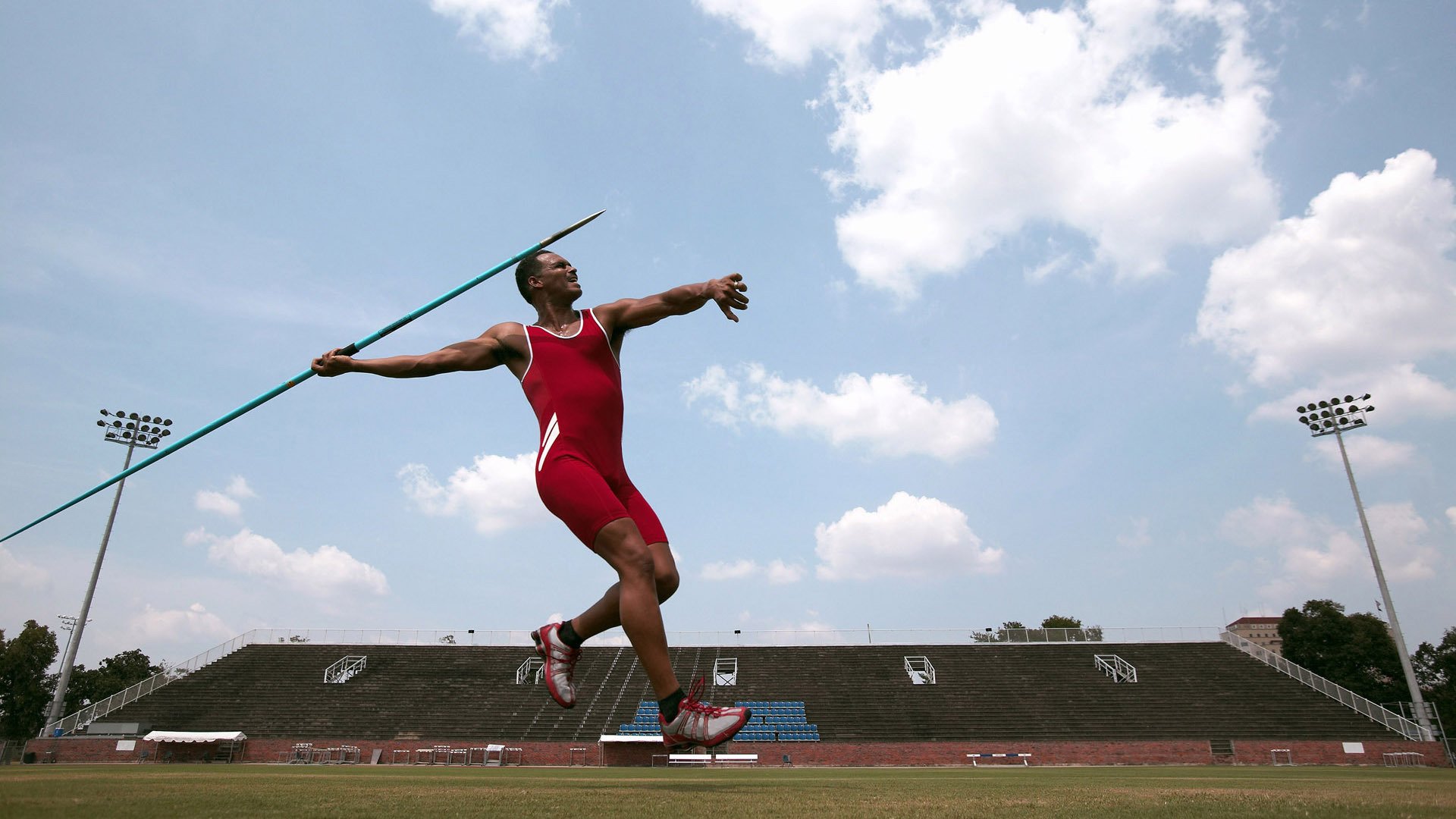 从骑士到英格拉姆，跨越赛场的一波带走艺术